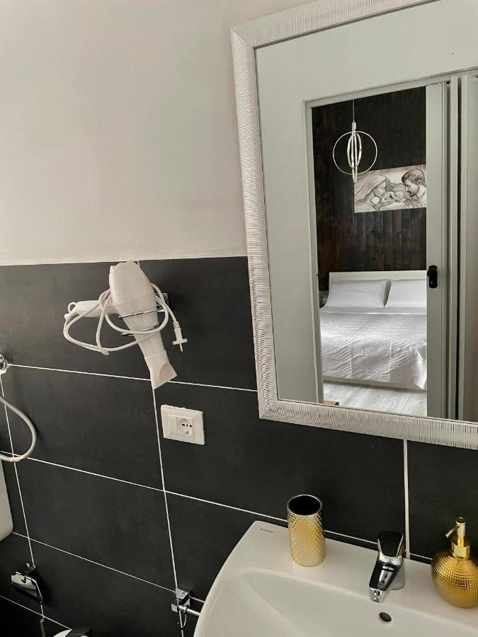 Camera In Centro Storico أولبيا المظهر الخارجي الصورة